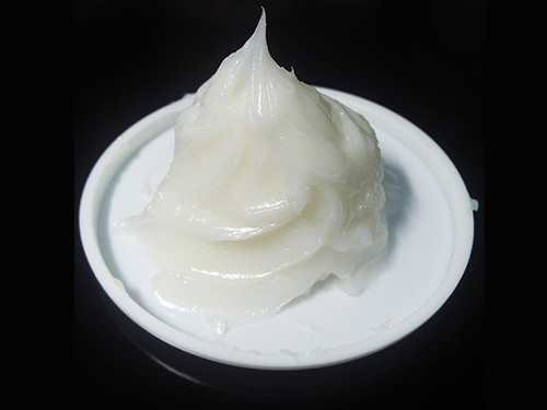 選擇塑膠零件潤(rùn)滑脂要考慮哪些因素呢？
