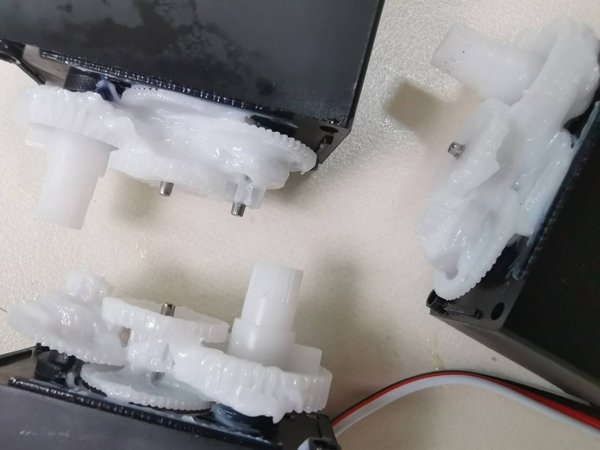 電機減速齒輪箱該如何選用合適的潤滑脂？